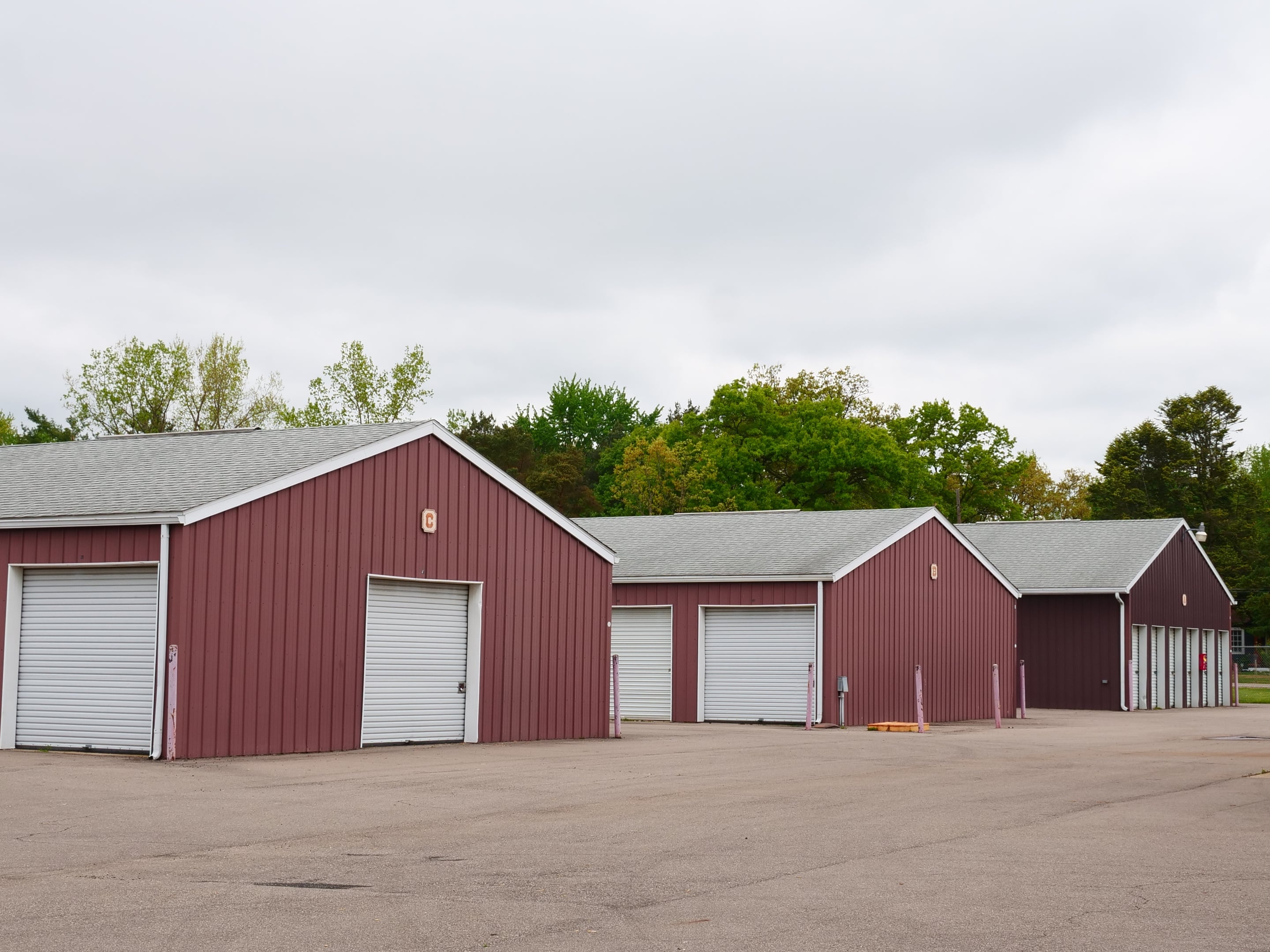 easy affordable accessible storage unit rental lapeer